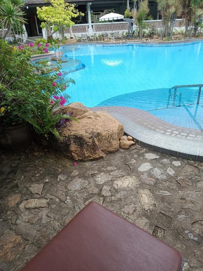 Ban Nam Mao Resort Na Chom Thian Exterior foto